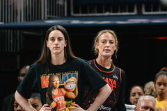 02biz-wnba-sophie-cunningham-01-jmqv-superJumbo