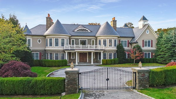 Inside Patrick Mahomes' $2 million home, with photos