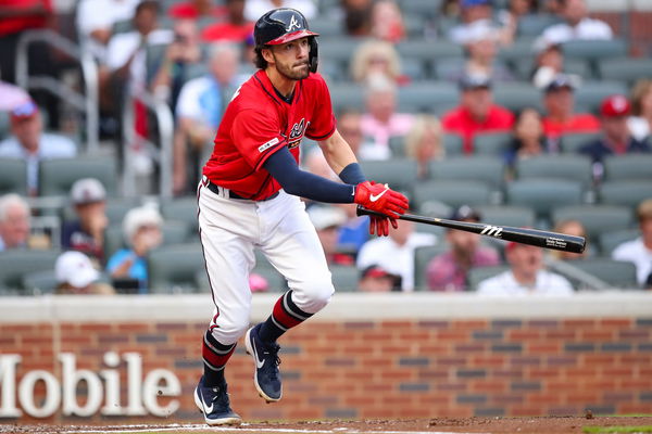 Atlanta Braves infielder Dansby Swanson takes batting practice during  baseball spring training Monday, F…