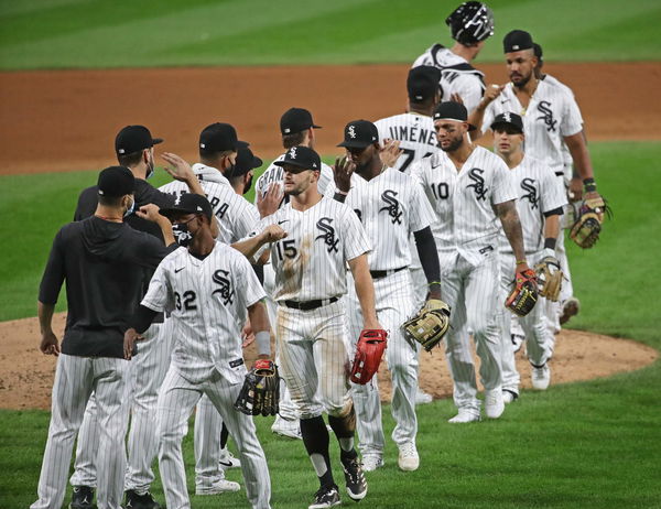 Chicago White Sox 2021 al central division Champions signatures