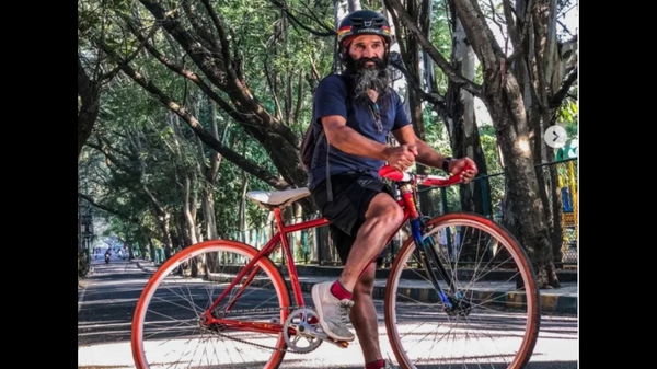 Cycling Community Mourns 45 Year Old Cycle Guru Who Redefined