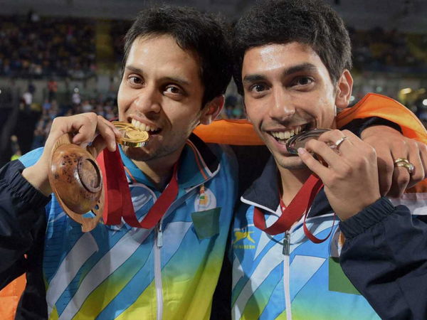 kashyap-dutt-medals