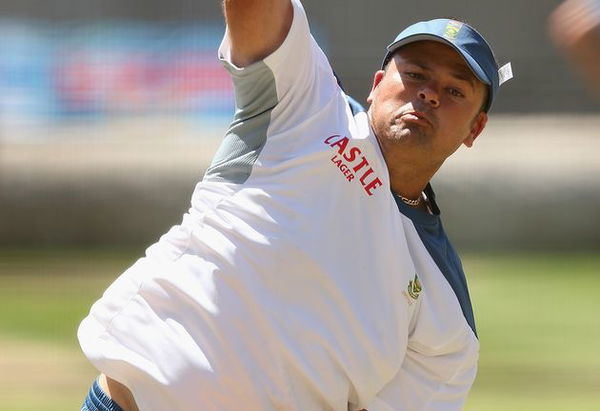 Langeveldt appointed new South Africa bowling coach