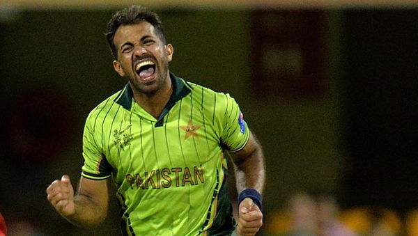 Wahab-Riaz-of-Pakistan-celebrates-55