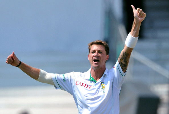 Dale Steyn takes 400th wicket