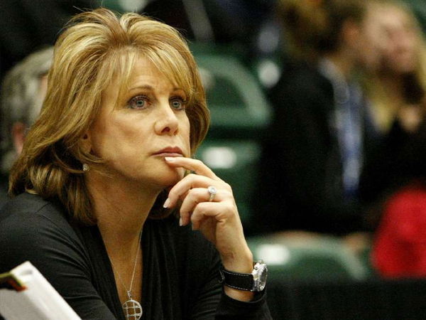 la-sp-sn-sacramento-kings-hire-nancy-lieberman-as-assistant-coach-20150731