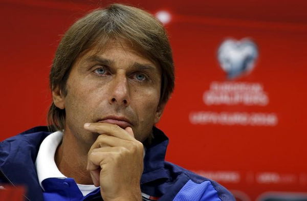 Italy&#8217;s head coach Conte attends a news conference in Baku