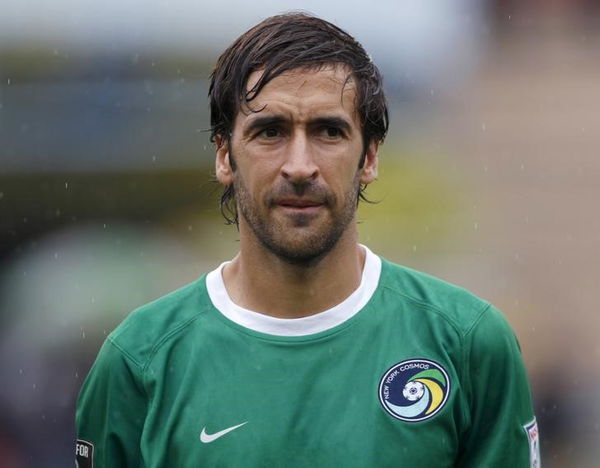 Cosmos player Raul Gonzalez listens as the Cuban national anthem is played before a friendly game against Cuba&#8217;s national soccer team in Havana