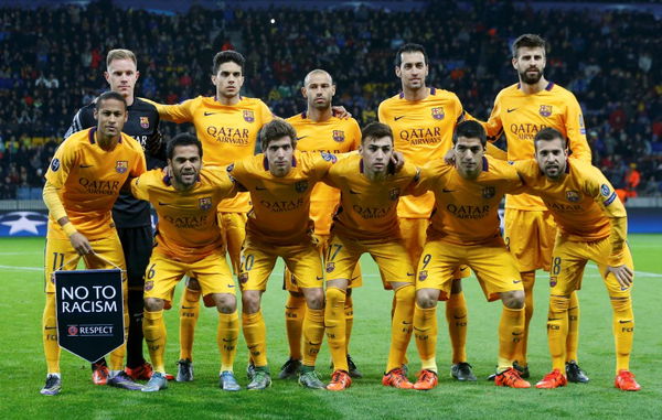 Barcelona&#8217;s players pose before their Champions League group E soccer match at Borisov Arena stadium outside Minsk