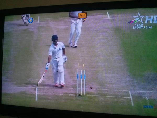 Left Handed Bengal Batsman &#038; Wicket Keeper, Shreevats Goswami face one of the most bizarre dismissal possible, Karnataka vs West Bengal, Ranji Trophy.