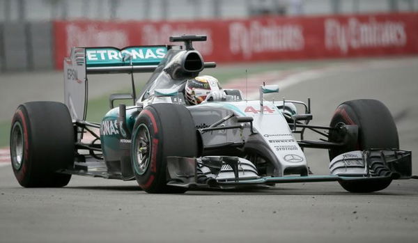 Mercedes&#8217; Hamilton drives during Russian F1 Grand Prix in Sochi