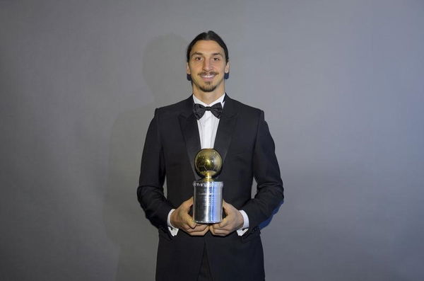 Swedish striker Zlatan Ibrahimovic poses with the Golden Ball award at the annual soccer gala in Stockholm