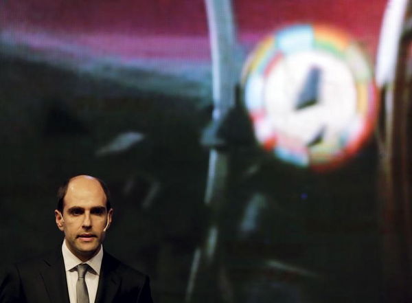 President of Chile&#8217;s Football Federation Sergio Jadue speaks at the draw of the 2015 Copa Sudamericana tournament at the CONMEBOL headquarters in Luque