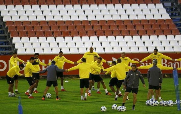 Sevilla&#8217;s players attend a training session ahead of their Champions League soccer match against Manchester City in Seville