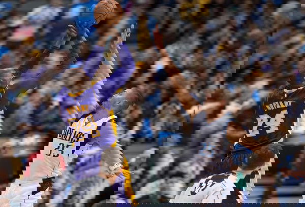 NBA: Los Angeles Lakers at Dallas Mavericks