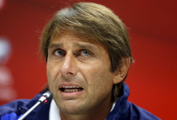 Italy&#8217;s head coach Conte attends a news conference in Baku