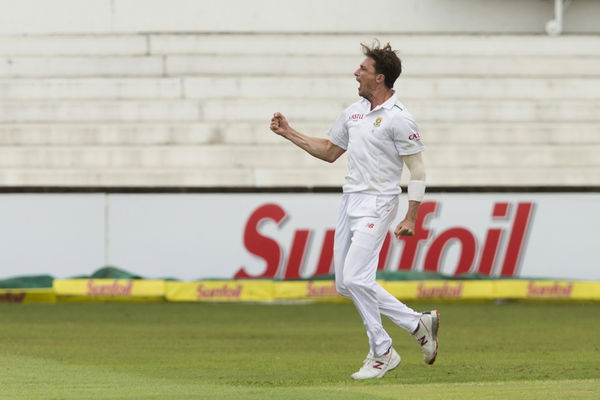 South Africa&#8217;s Steyn celebrates the wicket of England&#8217;s Hales during their first cricket test match in Durban