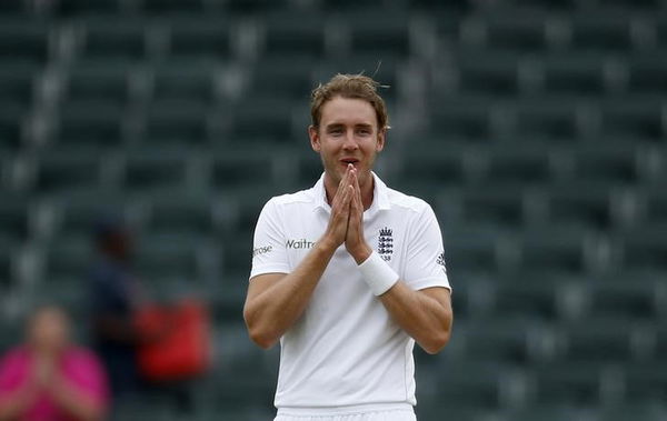 England&#8217;s Broad reacts after making a delivery during the third cricket test match against South Africa in Johannesburg