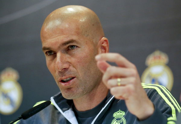 Real Madrid coach Zinedine Zidane answers a question during a news conference after a training session at Real Madrid&#8217;s Valdebebas playground, outside Madrid, Spain