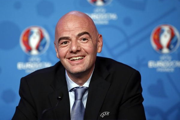 UEFA General Secretary Gianni Infantino attends a news conference after a meeting of UEFA&#8217;s executive committee, on the eve of the draw of the Euro 2016 finals in Paris