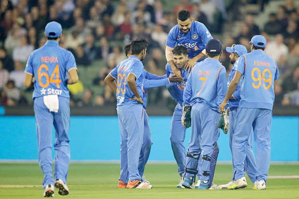 Twitter reactions: India clinch the T20 series against Australia &#8211; essentiallysports.com