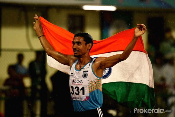 indian-athlete-ajay-kumar-saroj-celebrates-after-557595