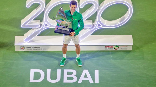 djokovic-dubai-2020-trophy-celebration