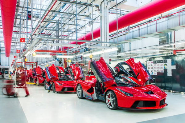 ferrari-laferrari-finished-cars-wide