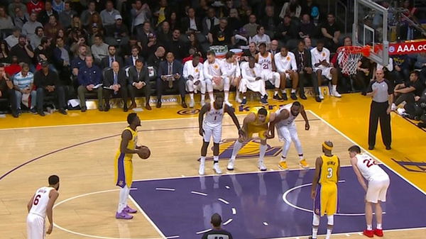dm_180120_NBA_Highlight_Lakers_bad_free_throws1031