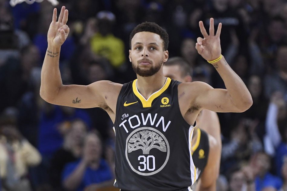 Former Teammate Goes Crazy As Steph Curry Gives An Epic Response To His Question On Instagram Live Essentiallysports