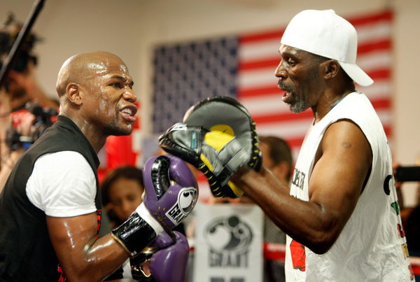 18Mayweather-superJumbo