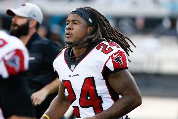 devonta freeman throwback jersey