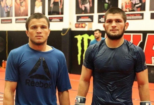 Khabib Nurmagomedov Asks Umar Nurmagomedov to Go 'Mike Tyson Style' - EssentiallySports