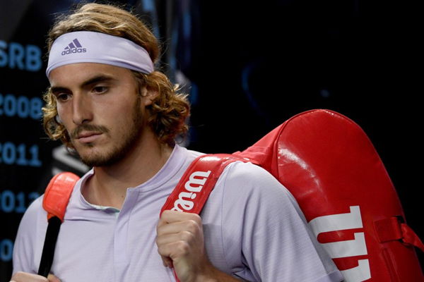 tsitsipas-cropped_1438k7g5zehv21m7aanyetclya_571_855