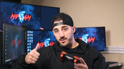 nickmercs hacked stream live essentiallysports faze reveal pie finally owner gets following piece its his streamers fortnite edt published 2021