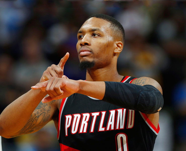 You Will Never Have My Respect Blazers Damian Lillard Bashes NBA Analyst Labels Him a Joke EssentiallySports