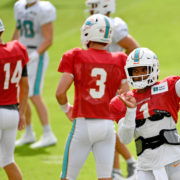 NFL Preview: New England Patriots vs Miami Dolphins Injury Updates, Predictions