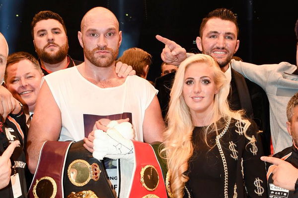 PAY-Tyson-Fury-and-wife-Paris-Fury