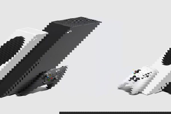 Still_Image_Console_Family_2_Back_to_Back_Consoles_Controllers_1440.0