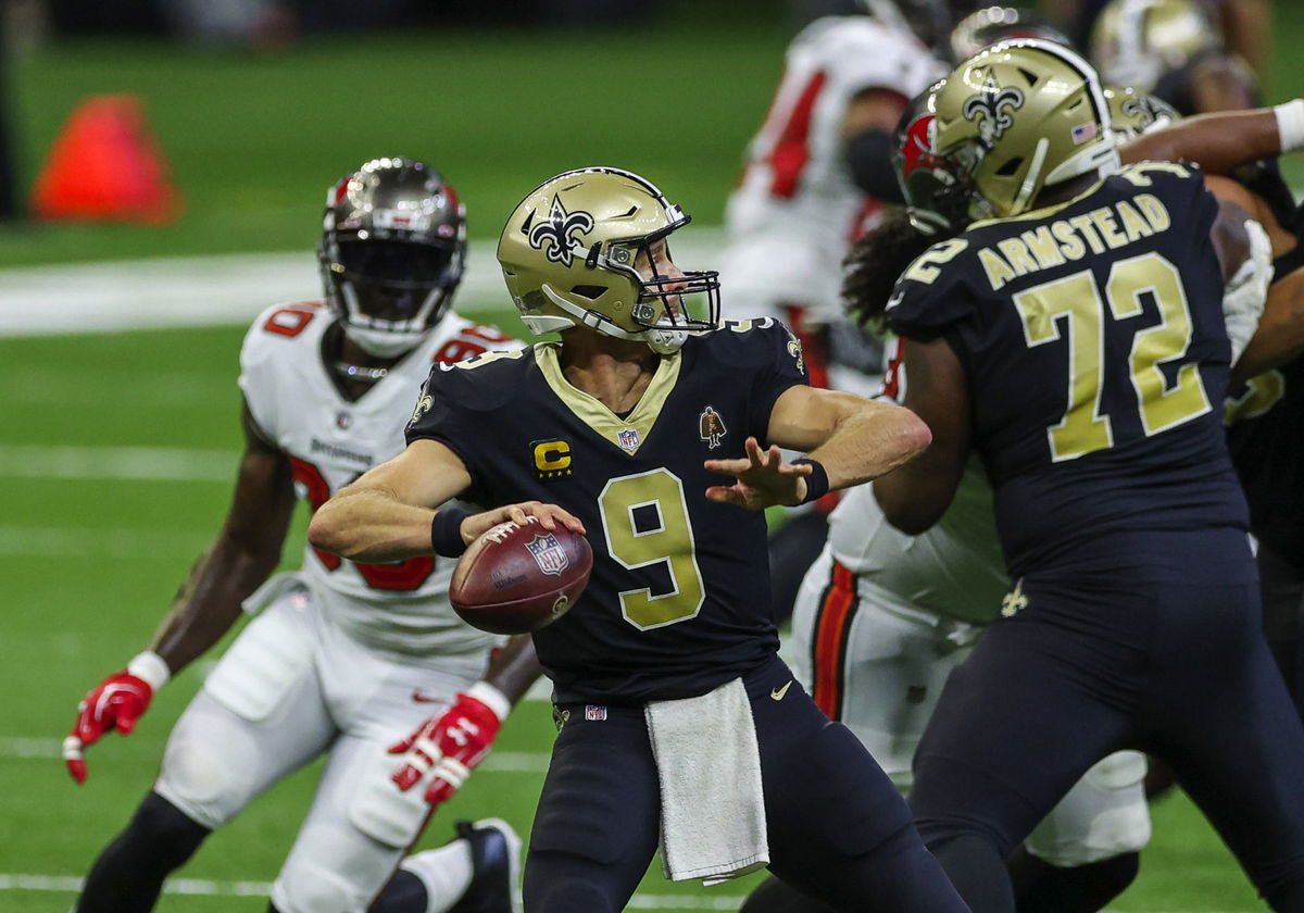 New Orleans Saints quarterback Drew Brees throws against the Tampa Bay Buccaneers.