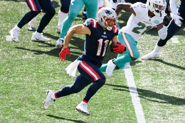 NFL: Miami Dolphins at New England Patriots