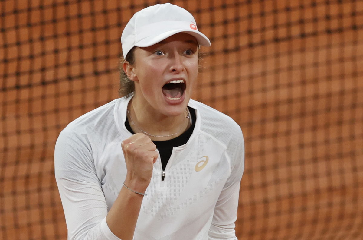 Former World No 5 Makes Bold Predictions On Iga Swiatek And Simona Halep For 2021 Essentiallysports