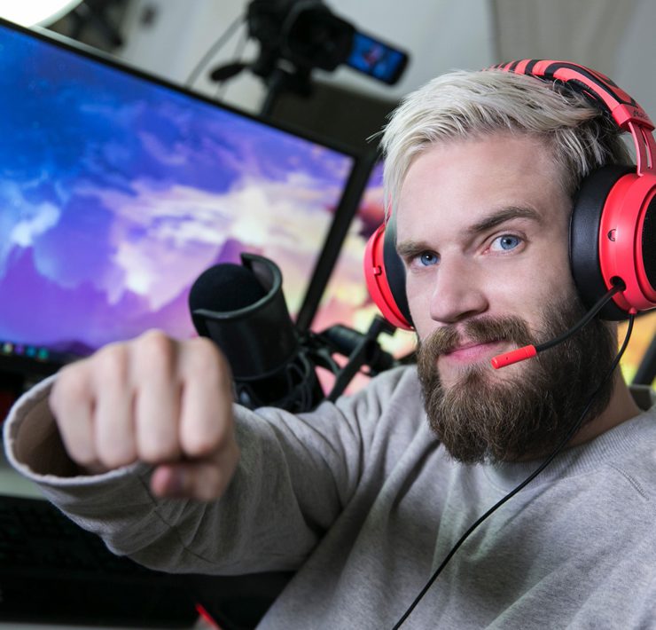 pewdiepie and cry play horror games pewdiepie and cry play horror games