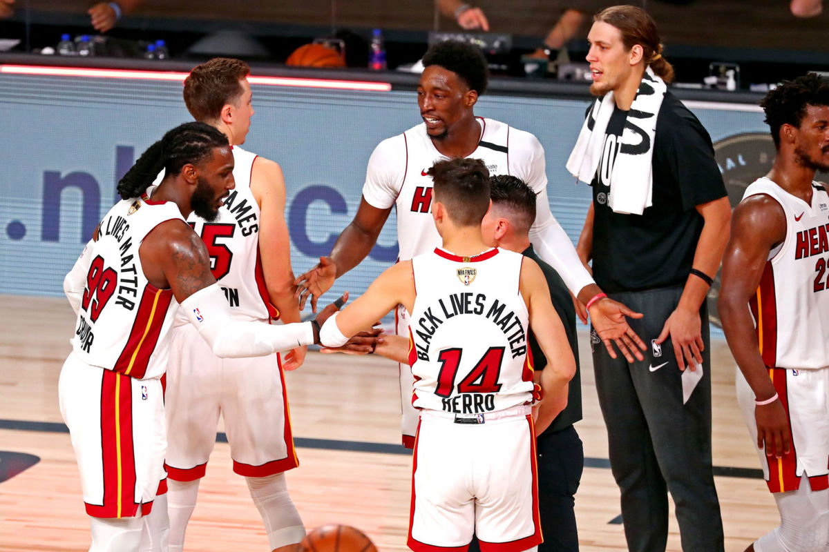 Miami Heat celebrate after beating the Los Angeles Lakers in game five of the 2020 NBA Finals