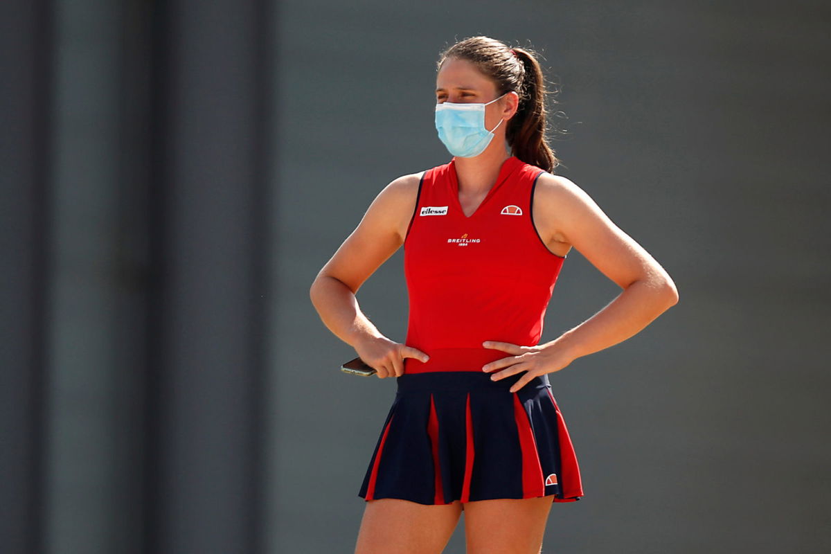 Johanna Konta wearing a mask in Italian Open 2020