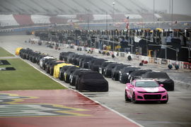 NASCAR: Autotrader EchoPark Automotive 500