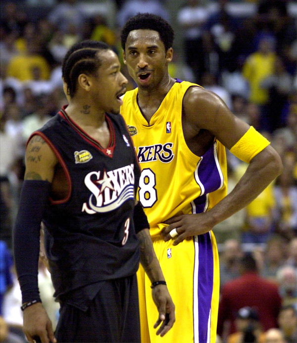 031258.SP.0806.lakers12.WS ?? Lakers Kobe Bryant and 76ers Allen Iverson have a few words with each