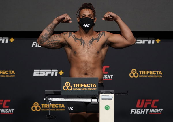 Greg Hardy makes UFC debut, gets disqualified minutes later for