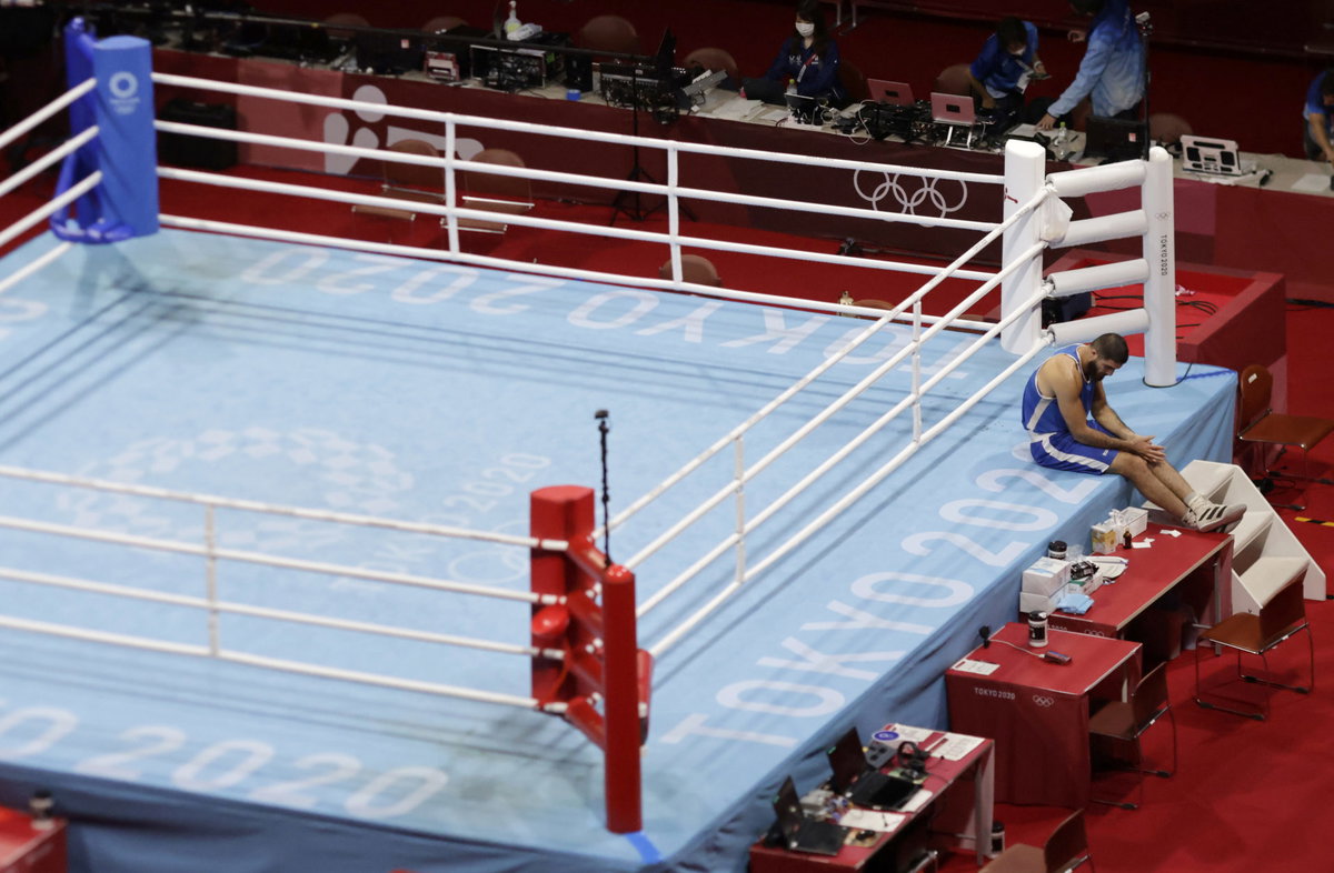 “They Not Here to Make Money”: USA Boxing Head Coach Opens Up About Boxers Giving Up Everything to Follow Their Dream at Paris Olympics 2024