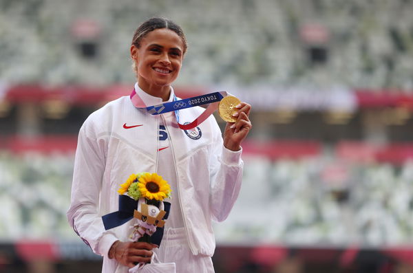 Athletics &#8211; Women&#8217;s 400m Hurdles &#8211; Medal Ceremony